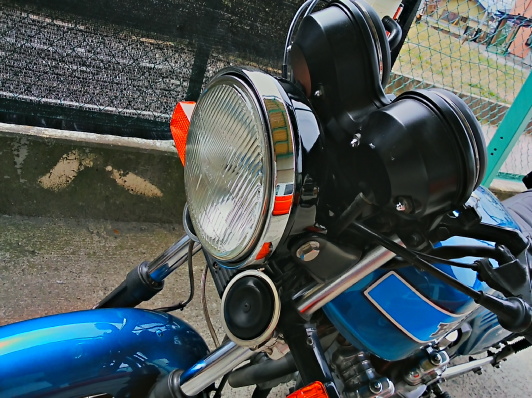 CB750F ヘッドライト - オートバイ