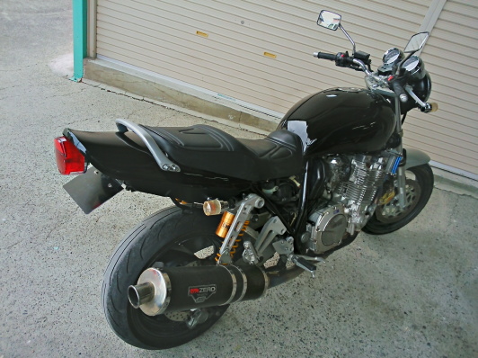 XJ400E用 Z2ﾀｲﾌﾟﾃｰﾙｶｳﾙ 新品